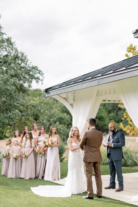 outdoor wedding ceremony in san antonio texas 